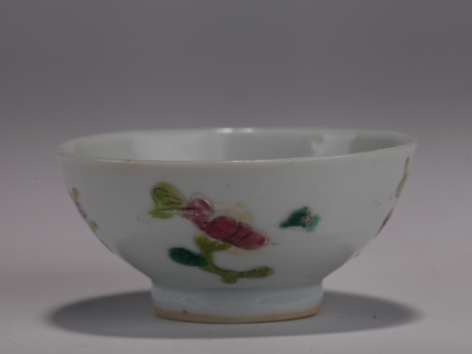 粉彩茶杯