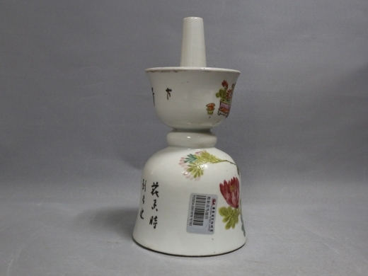 粉彩花鸟烛台
