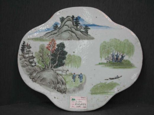 彩山水人物瓷片