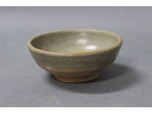 青釉小盏