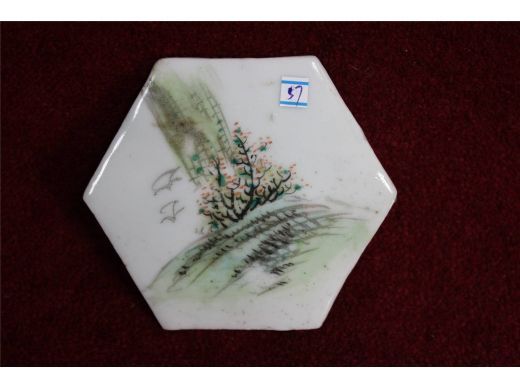 六角形山水小瓷片