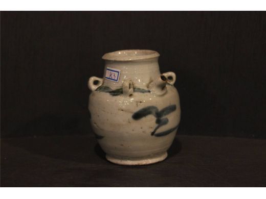 青花四季小壶