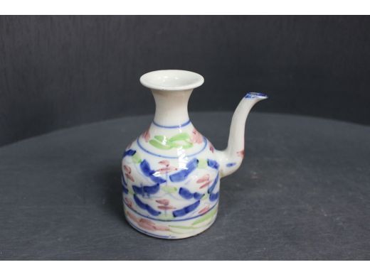 釉下彩锦纹茶壶