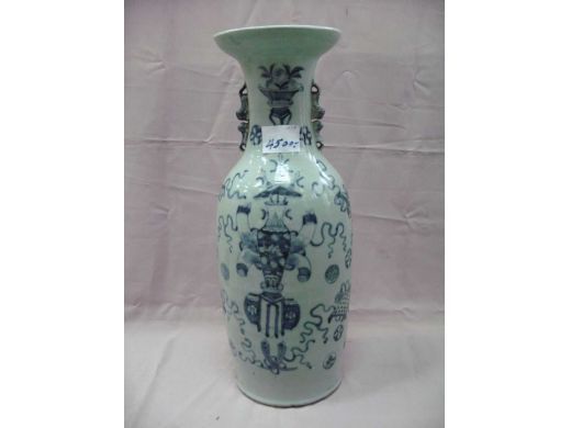 300件青花博古花瓶