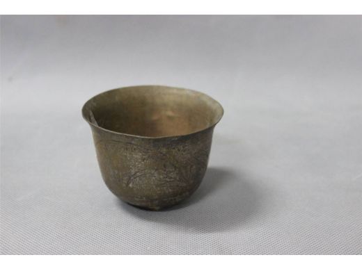 錾花杯