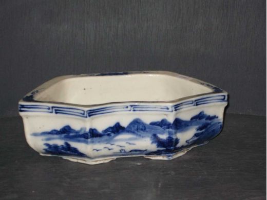 青花山水水仙盆