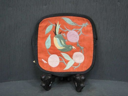 湘绣花卉人物鸟小件
