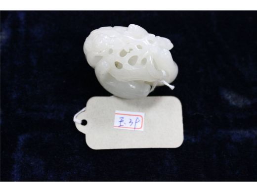 白玉天鹅摆件