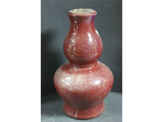 红釉庙顶