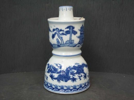青花烛台