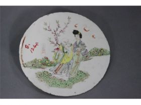 彩人物圆瓷板