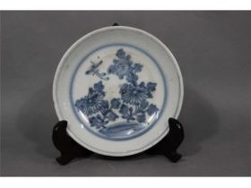 青花花蝶图碟