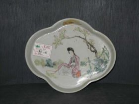 彩人物盘
