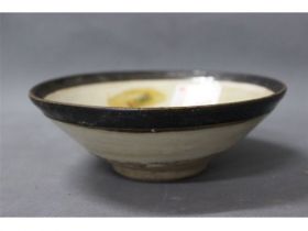 白釉碗