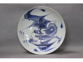 青花过墙龙碟