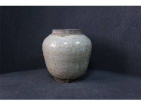 开片青釉罐