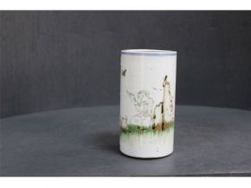 釉下彩人物纹笔筒