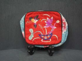 小湘绣件