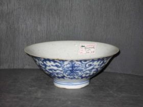 青花碗