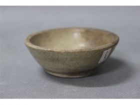 青釉小盏