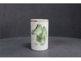 釉下彩山水纹笔筒