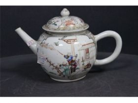广彩人物茶壶
