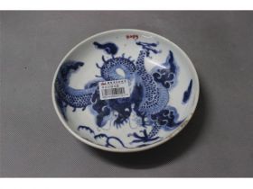 青花过墙龙碟