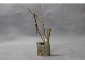 刻花卉水烟枪