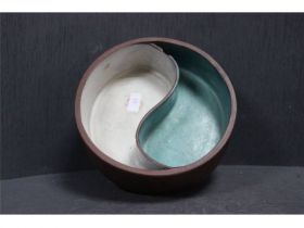 紫砂加彩太极笔洗