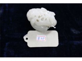 白玉天鹅摆件