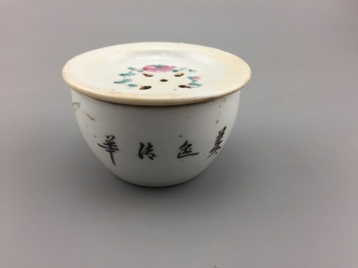 彩花蛐蛐罐