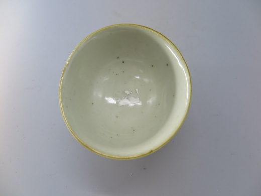 粉彩印章纹杯