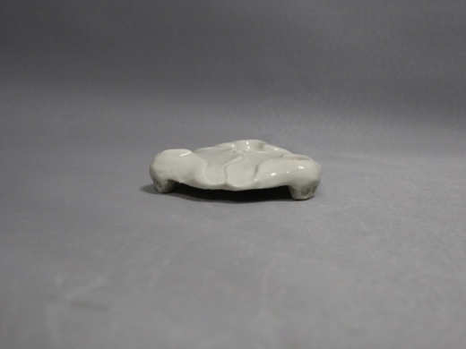 白釉香炉座