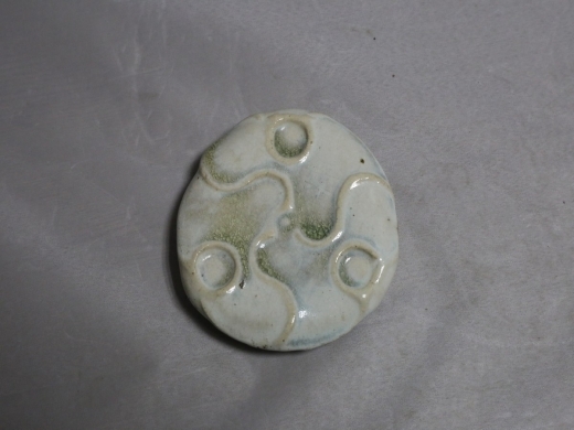 葱白釉香炉座