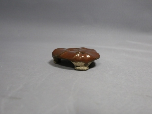 紫金釉香炉座