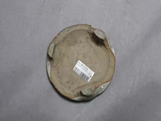 葱白釉香炉座