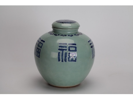 豆青青花福字坛