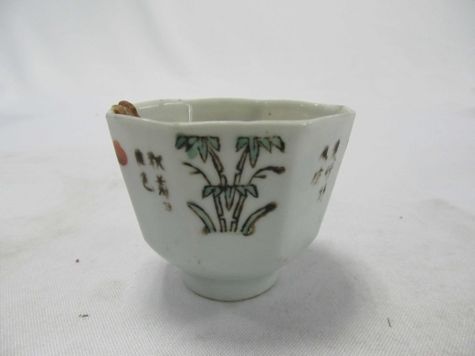 彩花茶杯