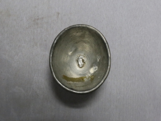 镶椰壳山水锡杯