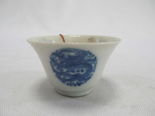 青花酒杯