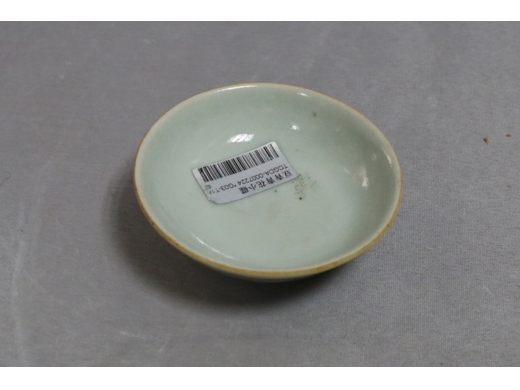 豆青青花小碟