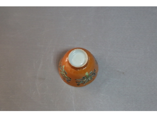 矾红花卉小杯