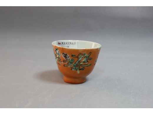 矾红花卉小杯
