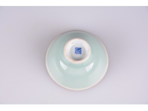 豆青酒杯