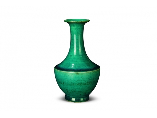 孔雀绿釉赏瓶