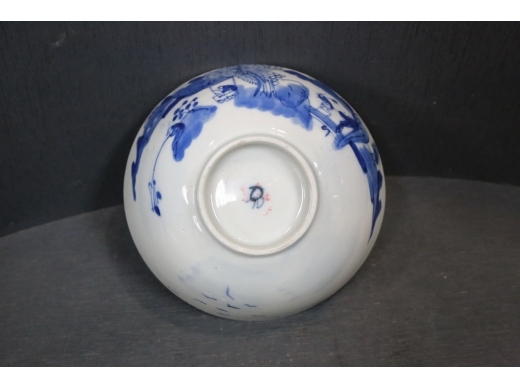 青花山水人物小碗