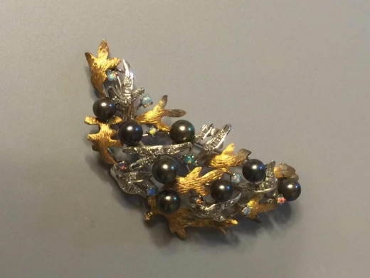 14K黄白金分色日本黑珍珠，小澳卅宝石占石30粒 0.31ct