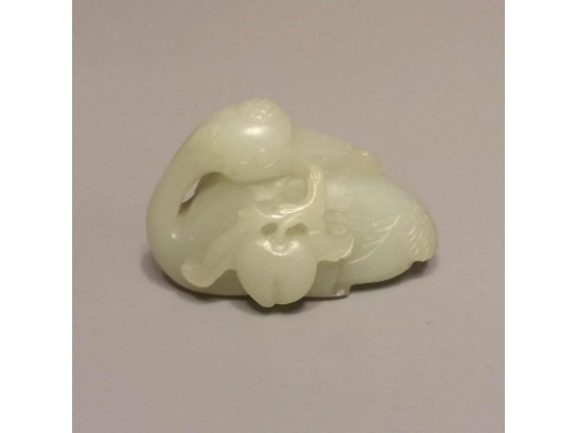 白玉琢桃鹤挂件