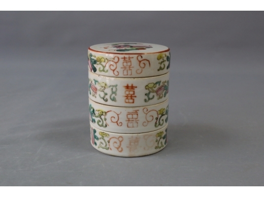 彩人物喜字四节格盒