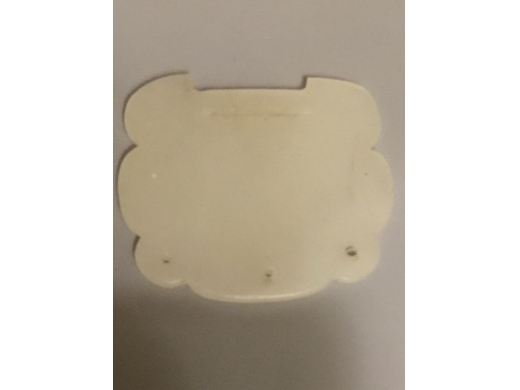 白玉素工锁牌挂珮